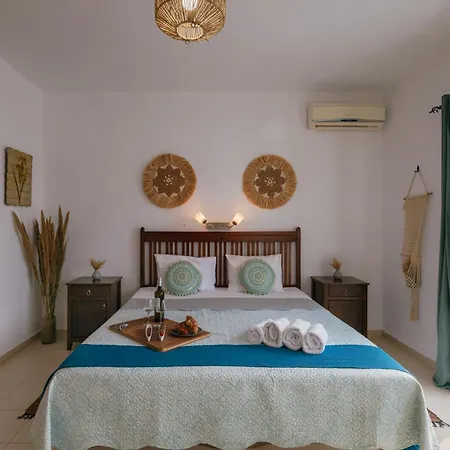 Lira Pure Serenity & Sea Views 3br *
