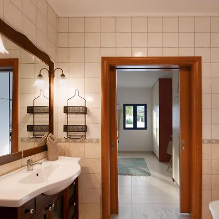 Lira Pure Serenity & Sea Views 3br Villa